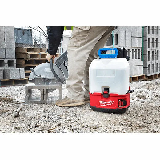 Kit de mochila de suministro de agua de M18™ SWITCH TANK™ de 4 galones 2820-21WS