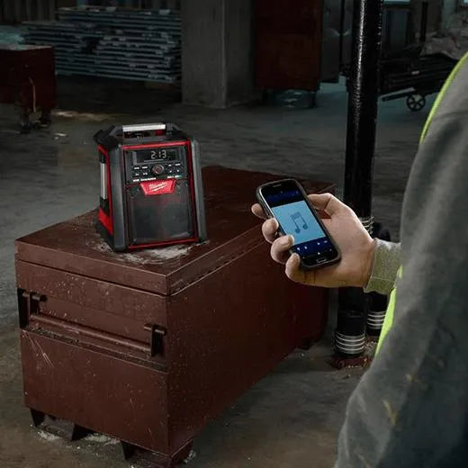 Radio/cargador para el lugar de trabajo M18™ 2792-20
