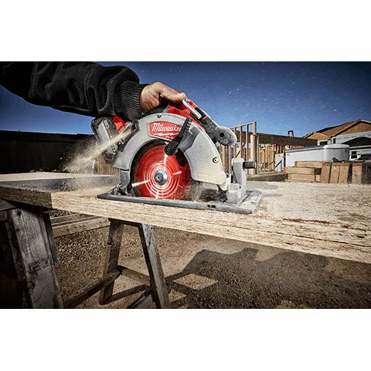 Sierra circular M18 FUEL™ de 7-1/4" - Solo herramienta 2732-20
