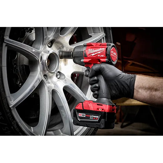 Llave de impacto de torque medio M18 FUEL™ de 1/2" con anillo de fricción (solo herramienta) 2962-20