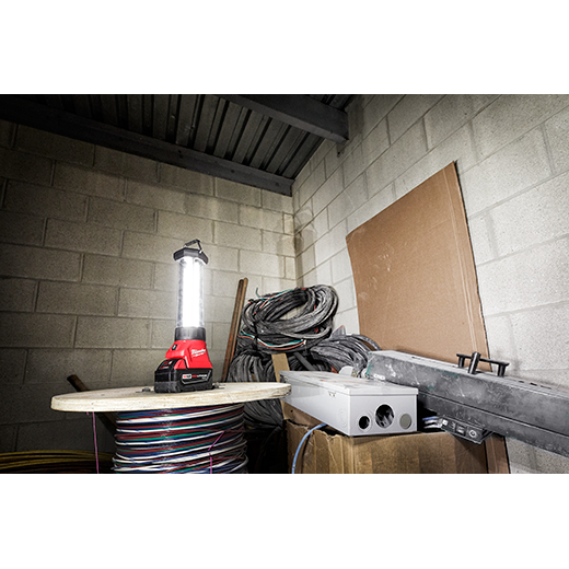Kit de llave de impacto M18 FUEL™ +Luz M18™ con carga USB (2864-22 + 2363-20)