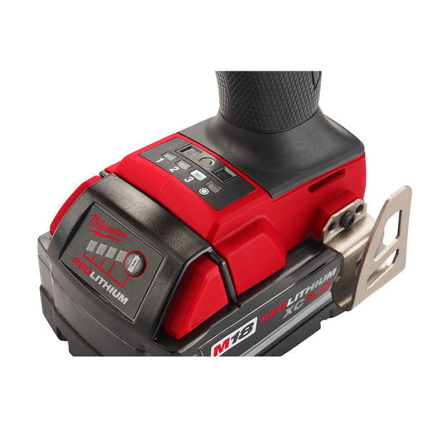 Kit de llave de impacto de torque medio M18 FUEL™ de 1/2" con anillo de fricción 2962-22